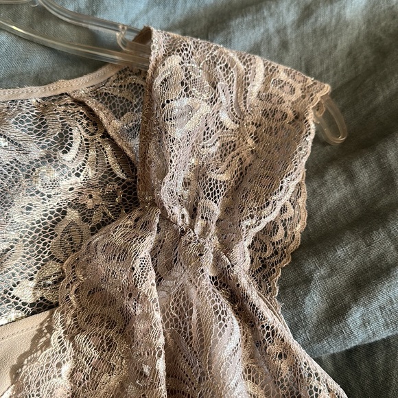 Ann Taylor Loft Silver Lace Top - Picture 8 of 8